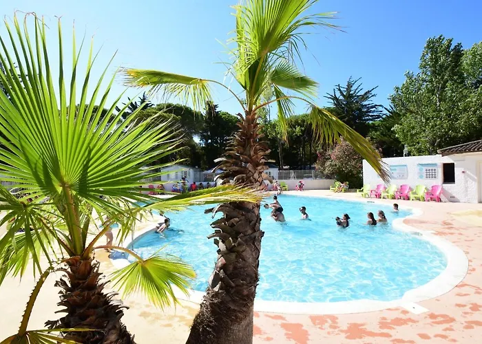 Maiana Camping 4*